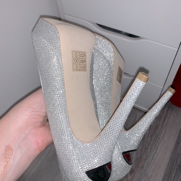 Aldo Sparkling Glitter Stilettos - Picture 3 of 5